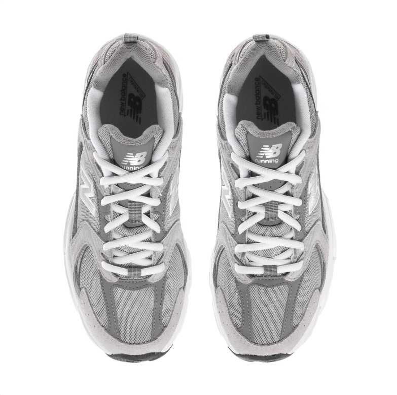 New Balance 530 Sneakers - Gray and White