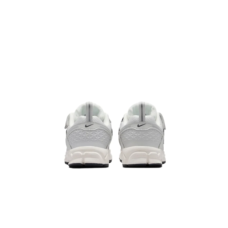 Nike Vomero 5 Sneakers - Light Gray and Metallic Silver
