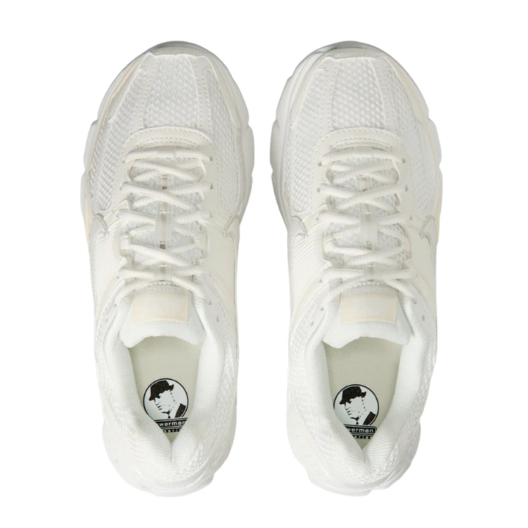 Nike Zoom Vomero 5 Sneakers - White and Cream